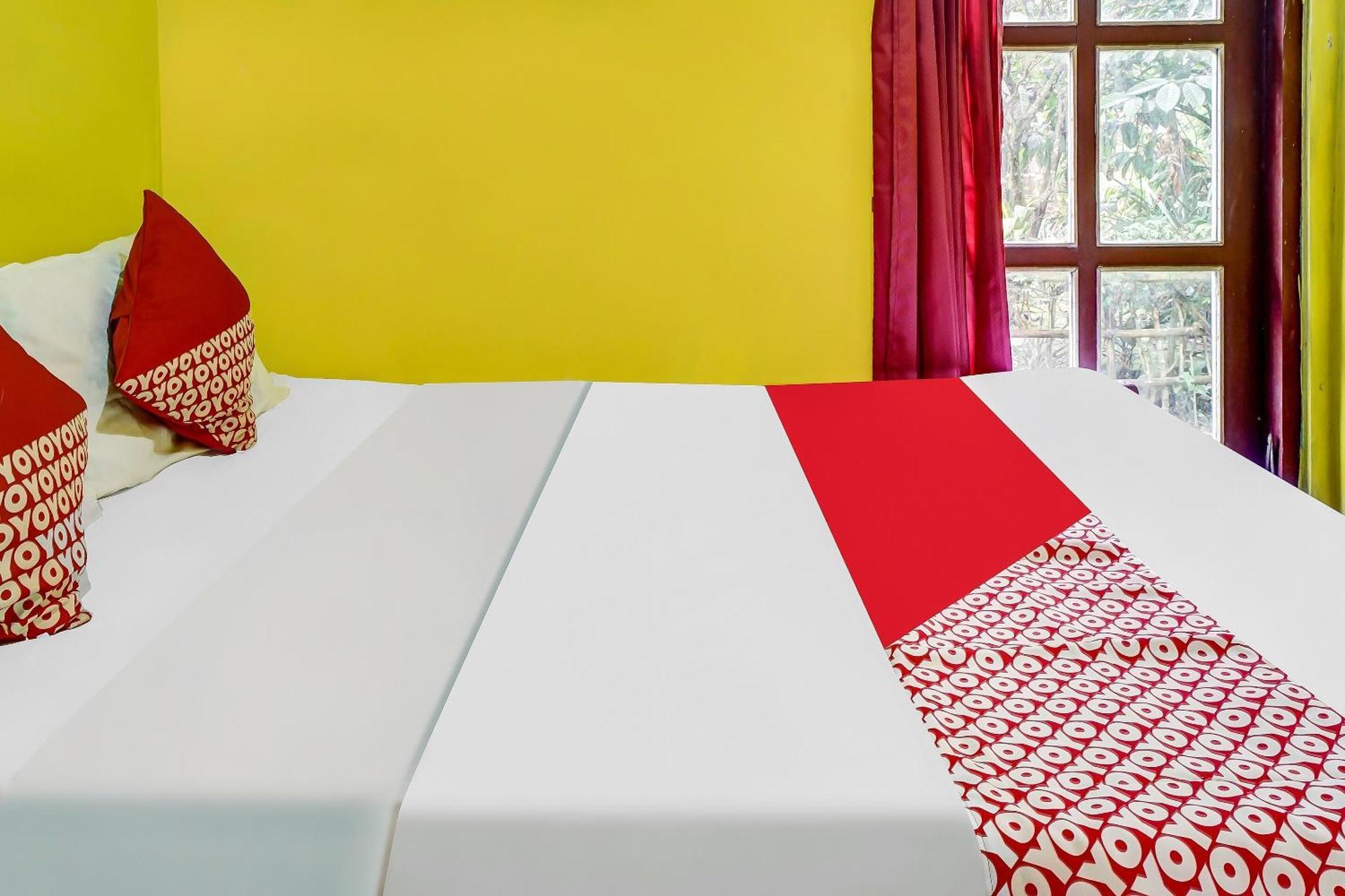 Oyo Homes 90984 Kampung Wisata Ekologi Puspa Jagadneargunung Kelud Blitar Exterior foto